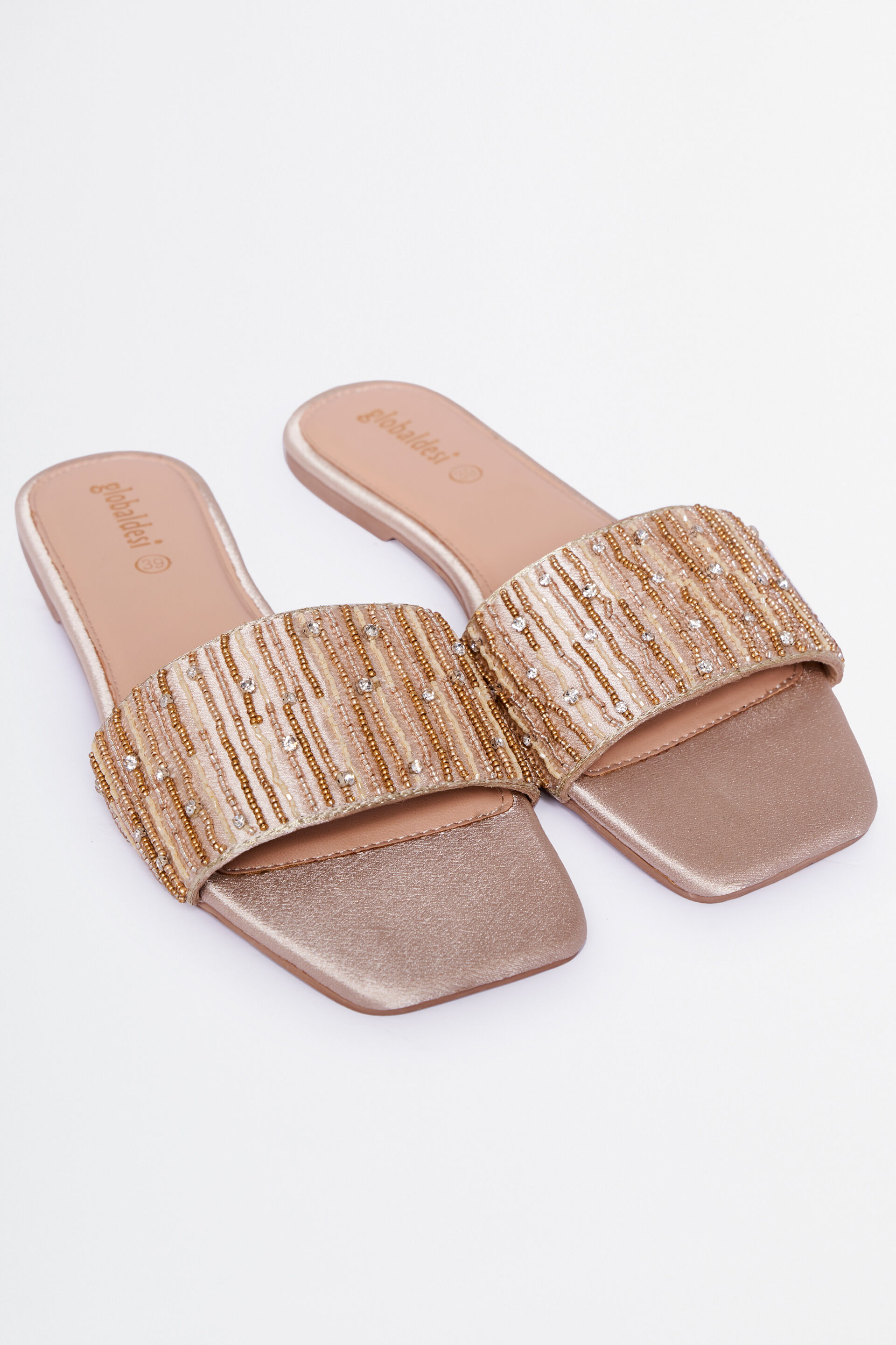 Buy Ethnic Footwear for Women Online Ladies Ethnic Footwear at Global Desi